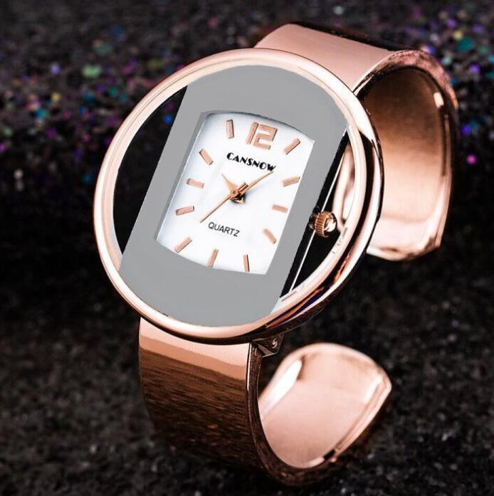 New Luxury Brand Ladies Dress Watch with elegant design and luminous dial for fashionable occasions.